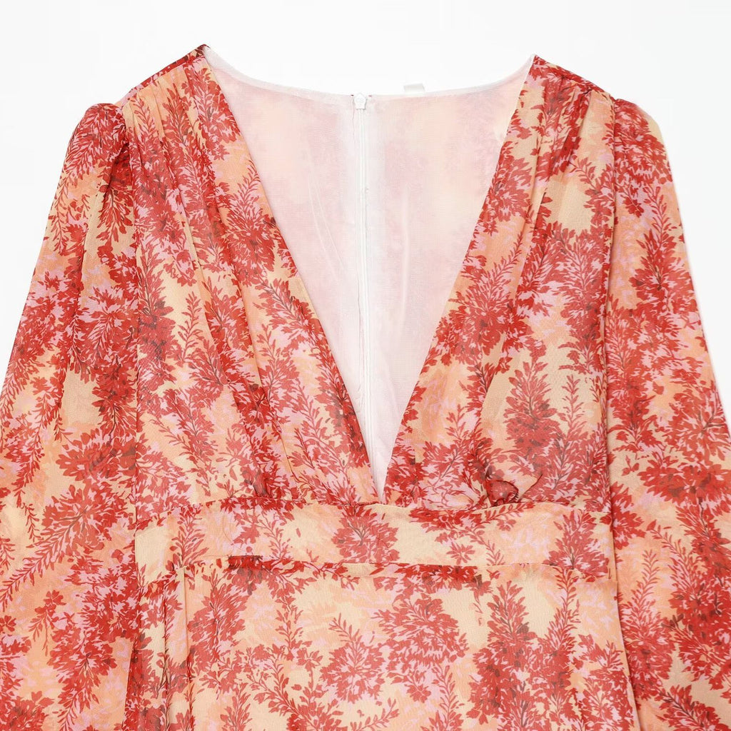 V-neck printed ruffle edge long sleeved dress