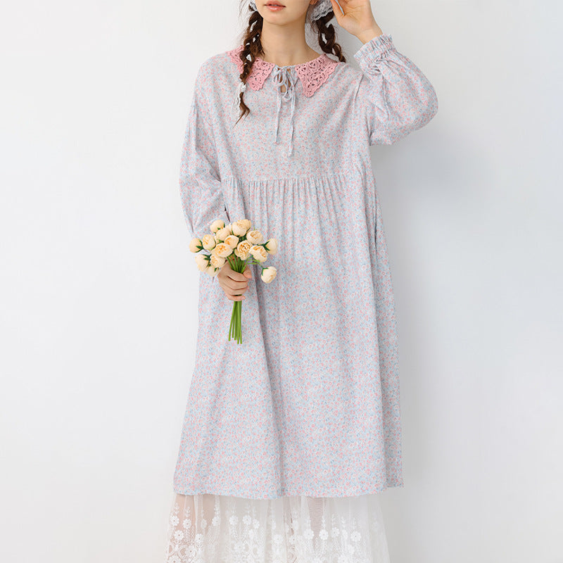 Lace up long sleeved floral dress for women