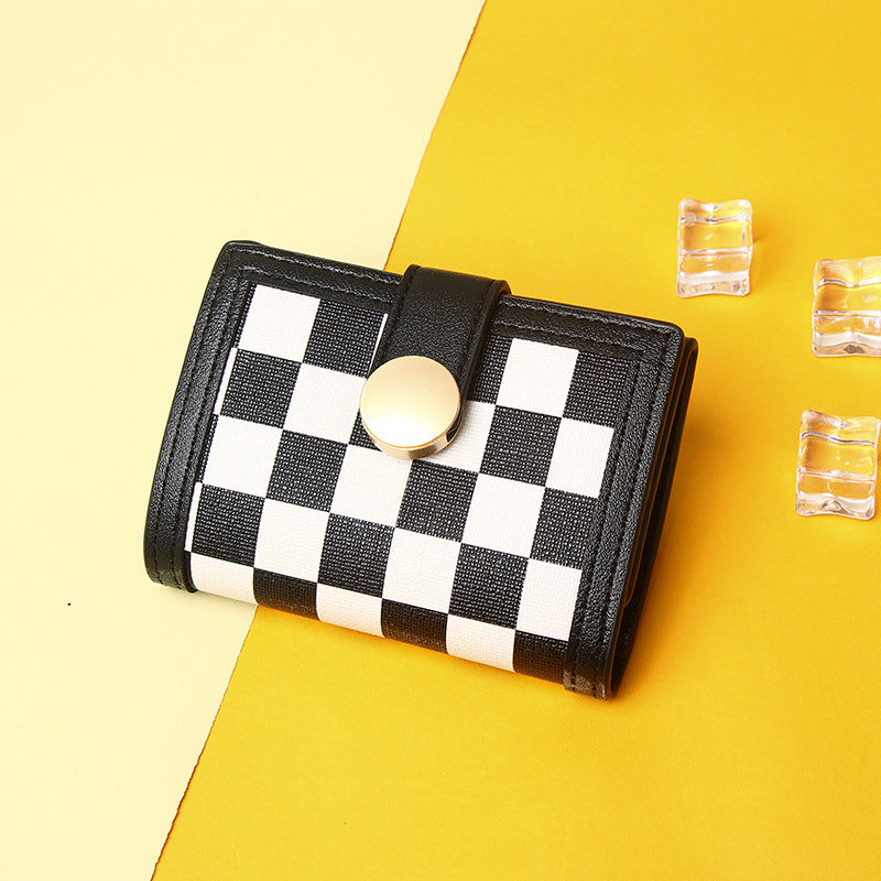 Versatile Multi-Functional Purse with Card Slots