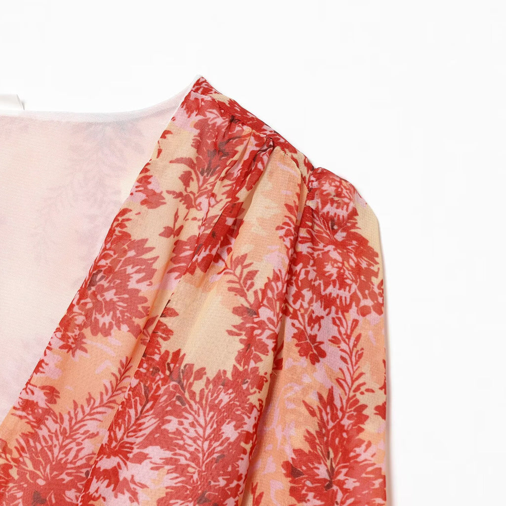 V-neck printed ruffle edge long sleeved dress
