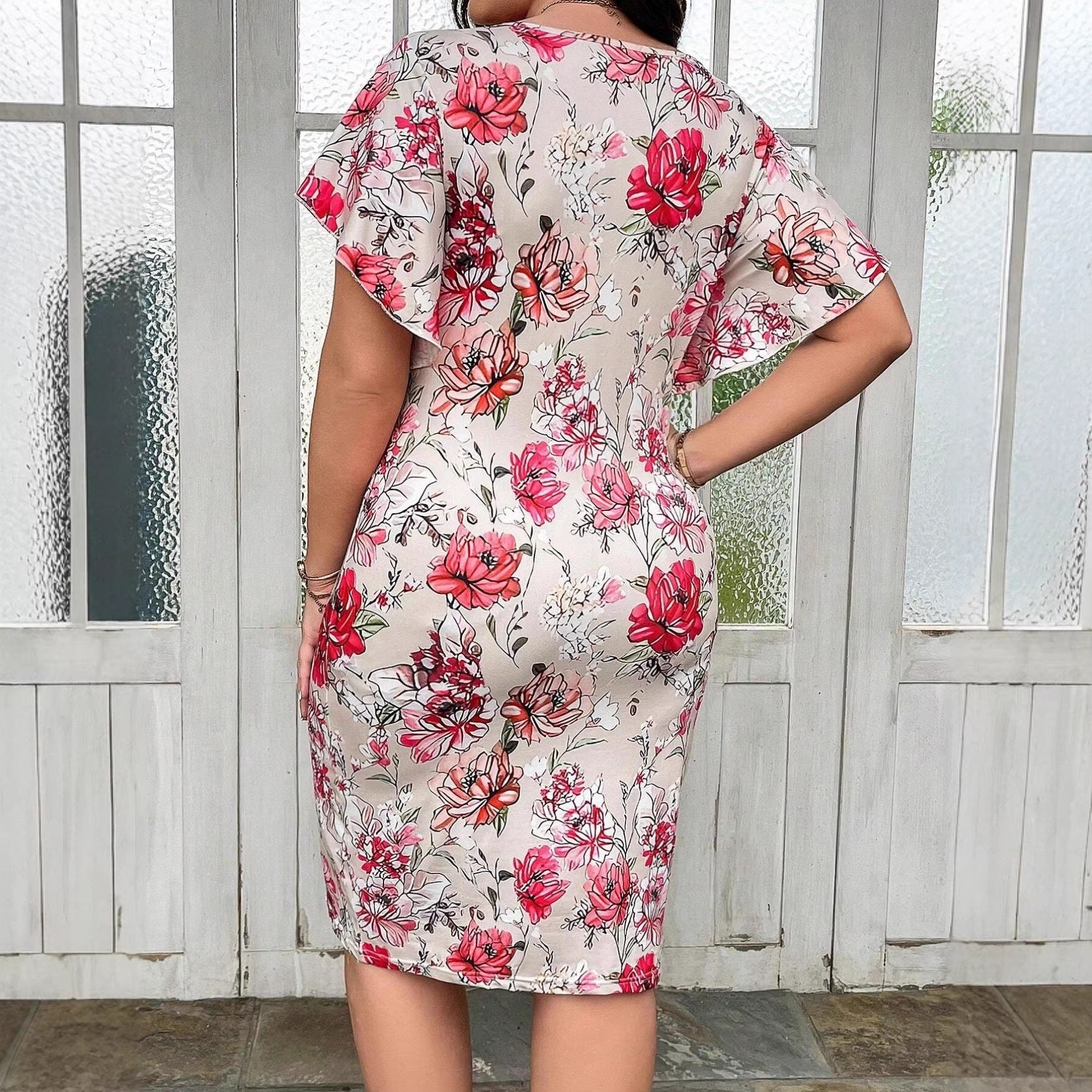 Elegant Women's Summer Dress with Print and Butterfly Sleeves Casual Style