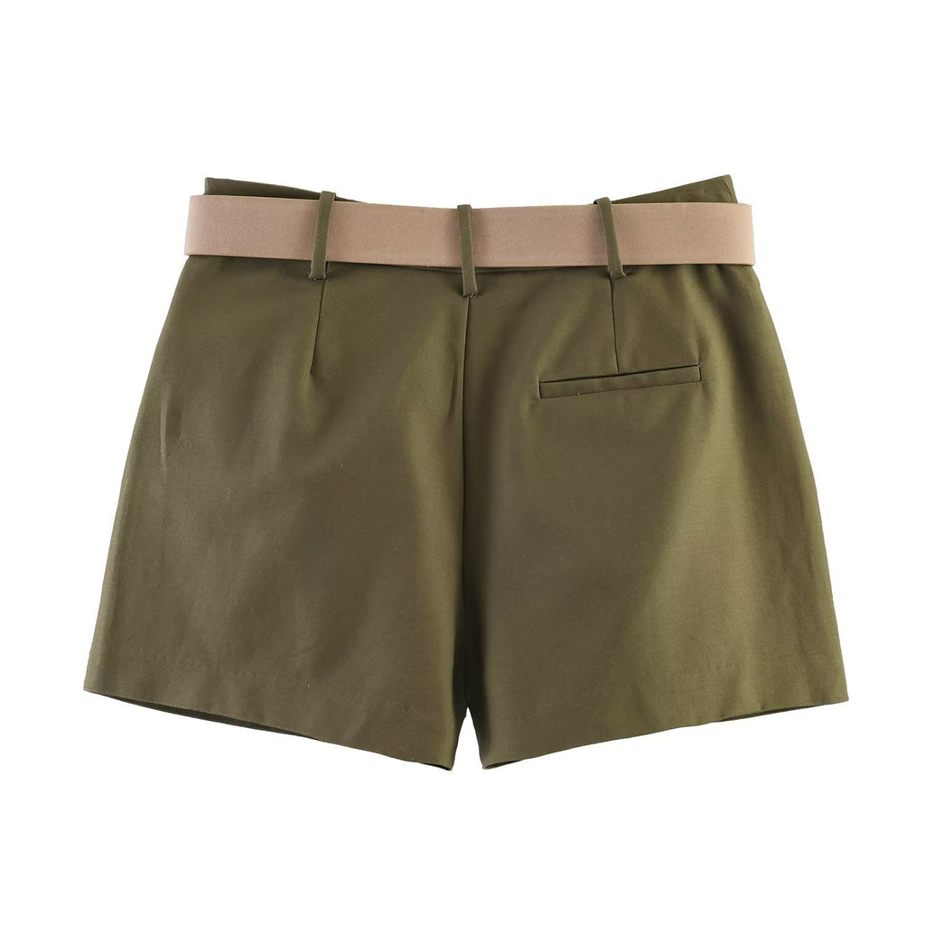 Commuting style with belt skirt and pants