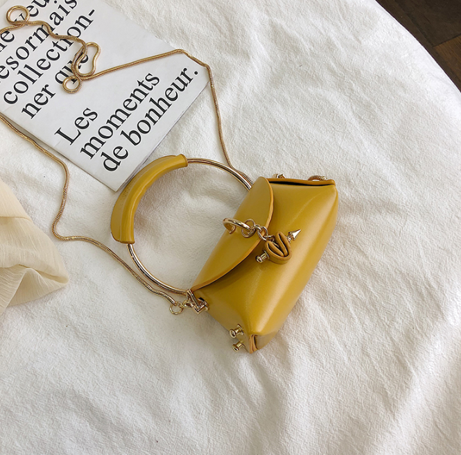Chain Shoulder Bag and Coin Purse with Handle