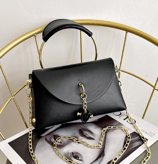 Chain Shoulder Bag and Coin Purse with Handle