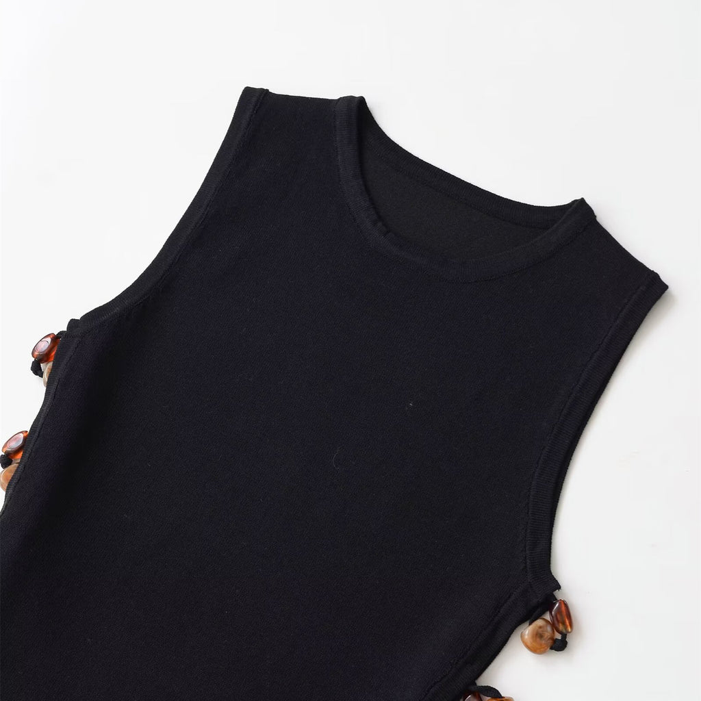 Sleeveless round neck bead knitted hollow dress