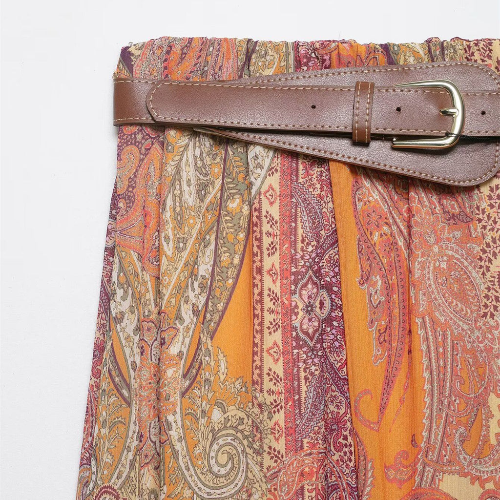 Commuting style Paisley printed MIDI skirt
