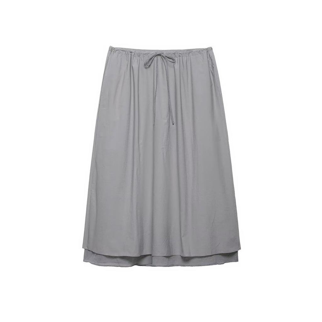 Splicing and layering decorative MIDI skirt