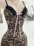 Deep V-Bag Hip Skirt Dress