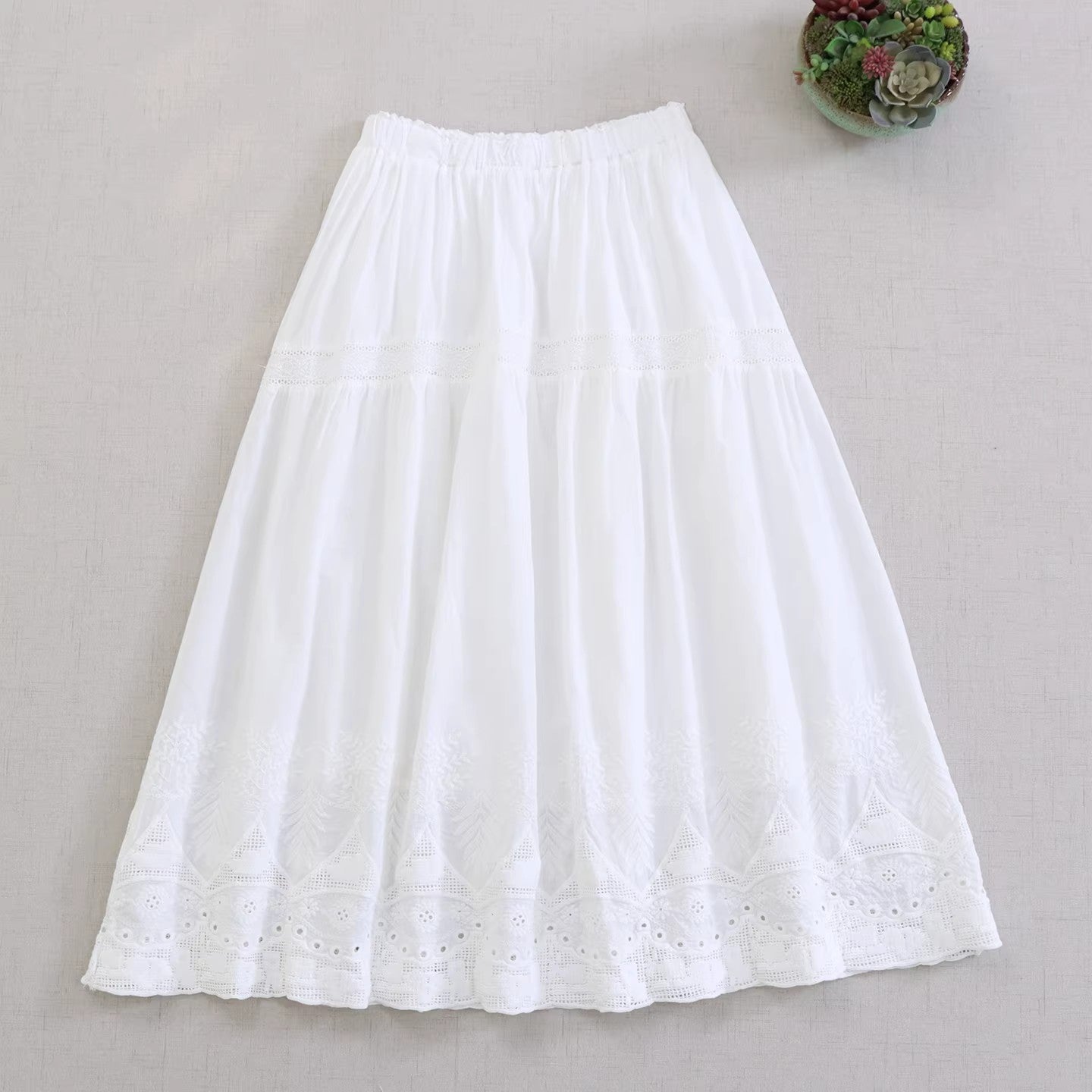 Loose double-layer A-line skirt