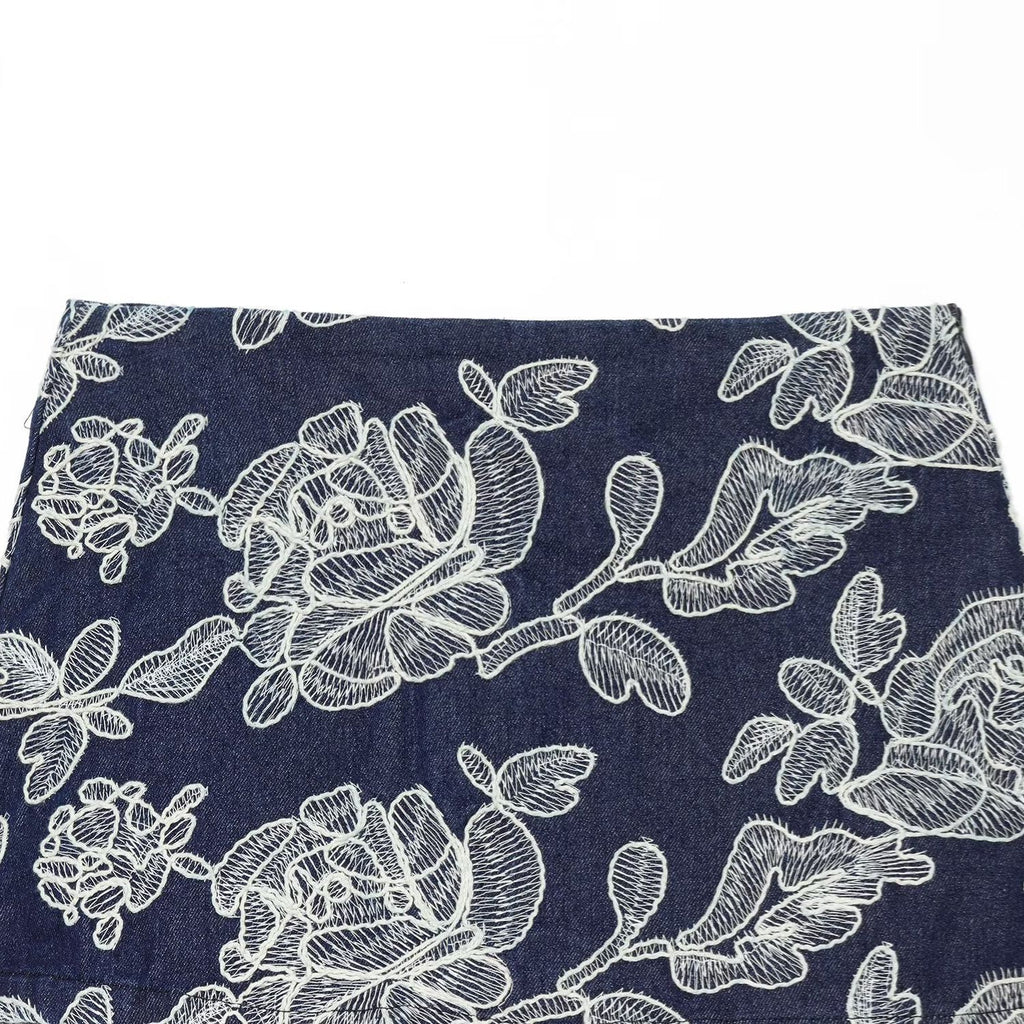 Spicy girl flower jacquard embroidered skirt pants