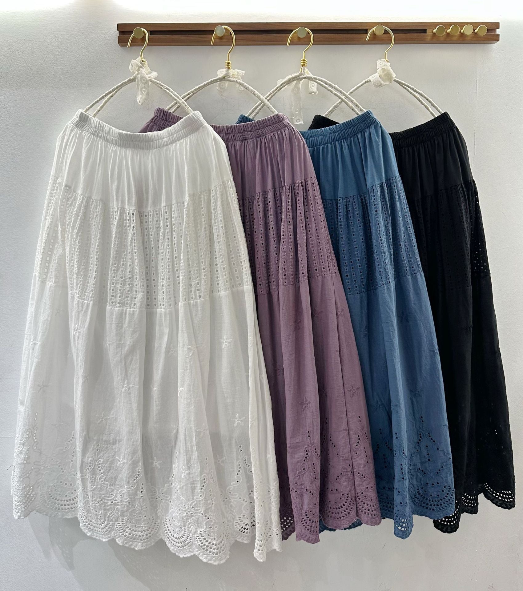 Hollow out patchwork lace skirt