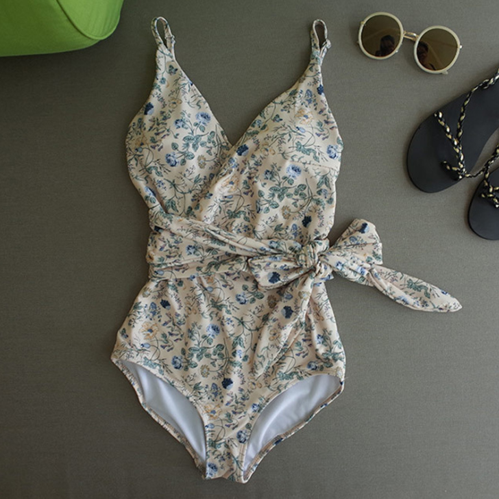 Sexy Backless One-Piece Slimming Swimsuit